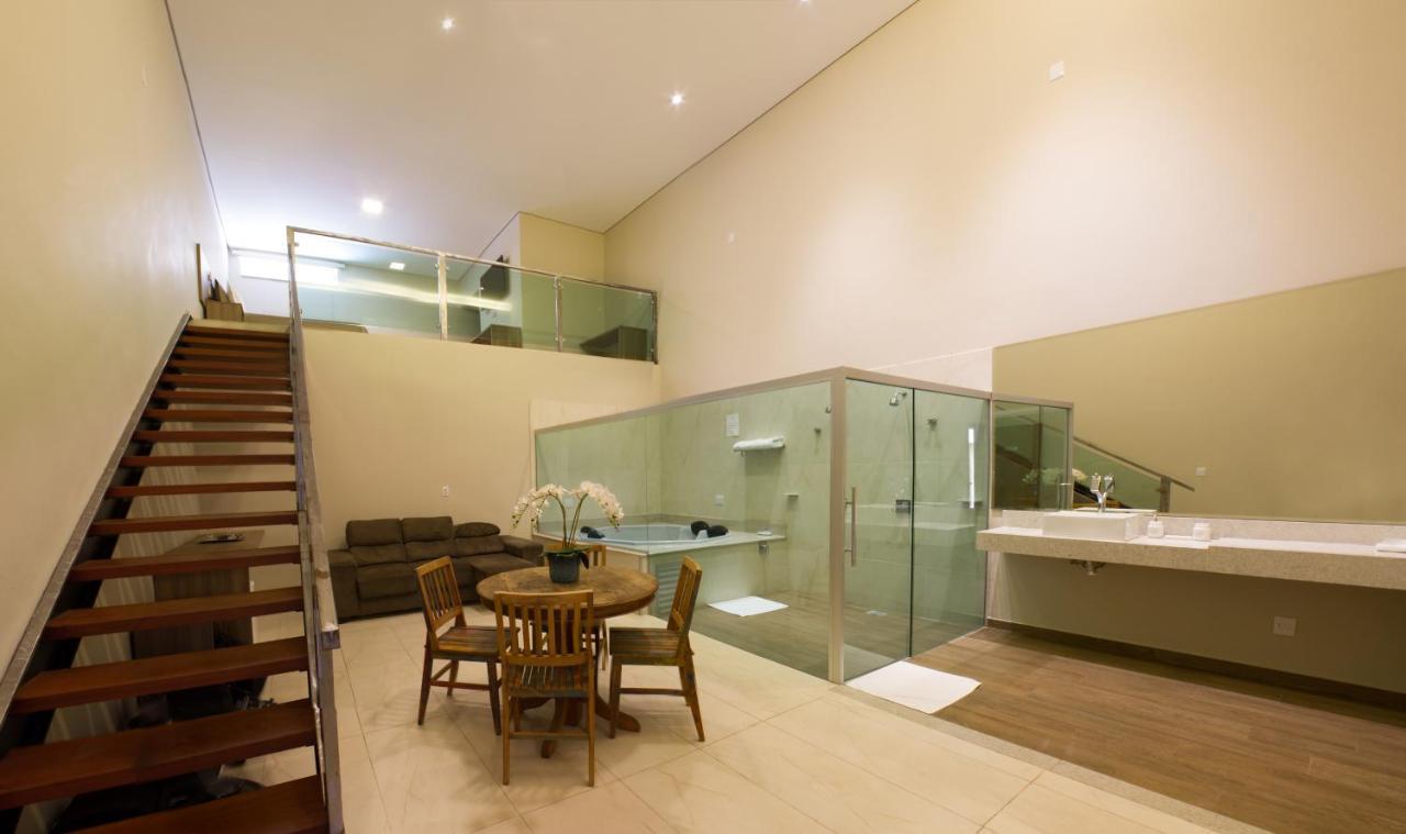 Hotel Vila Verde Penápolis Kültér fotó