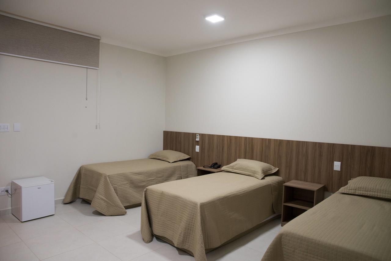 Hotel Vila Verde Penápolis Kültér fotó